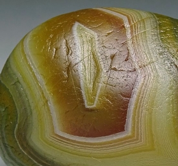 Rain Flower Pebble from Yangtze River, Jiangsu Province, China [db_pics/pics/AAU03-image2.JPG]