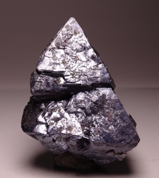 Cuprite from Rubtsovskiy Mine, Altaiskiy Kraj, Siberia, Russia [db_pics/pics/DSC00060.jpg]