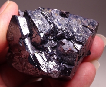 Cuprite from Rubtsovskiy Mine, Altaiskiy Kraj, Siberia, Russia [db_pics/pics/DSC00065.jpg]