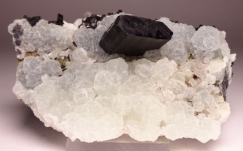 Babingtonite on Prehnite from Qiaojia, Zhaotong Prefecture, Yunnan Province, China [db_pics/pics/DSC04615.jpg]